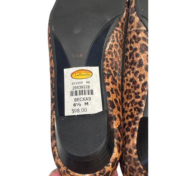 NWOB! Talbot Animal Print Calf Hair Leather Pointy Toe Flats 6 1/2 - Picture 10 of 10